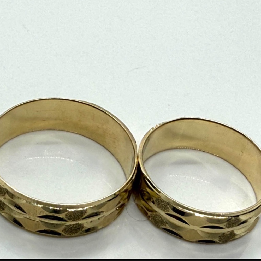 14k Solid Gold Nice Wedding rings
